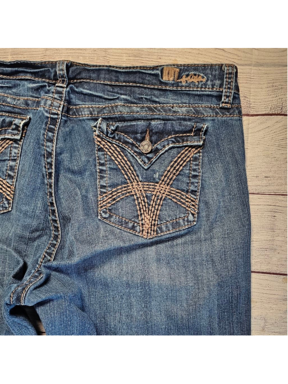 Kut from the kloth 18W capris/shorts - Picture 10 of 14